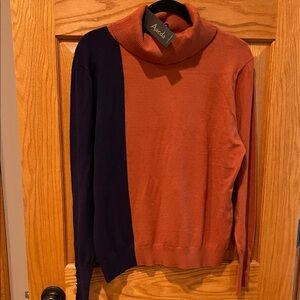 Aaeda women’s  Colorblock Sweater size L 
Ginger/Navy-NWT